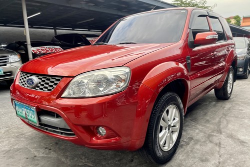 Second hand 2012 Ford Escape 2.3L XLS AT 