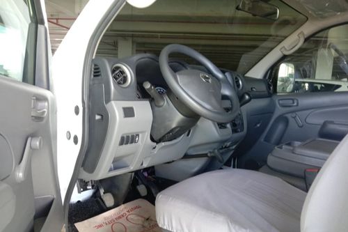 Used 2018 Nissan Urvan 15 Seater SHUTTLE
