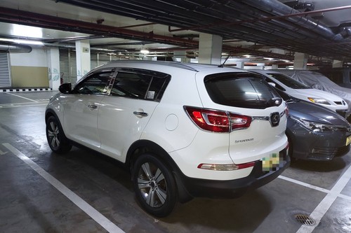 Second hand 2011 Kia Sportage 2.0 LX AT 4X2 Gas 