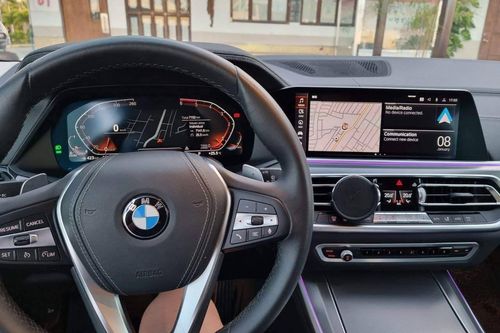 Old 2021 BMW X5 xDrive30d