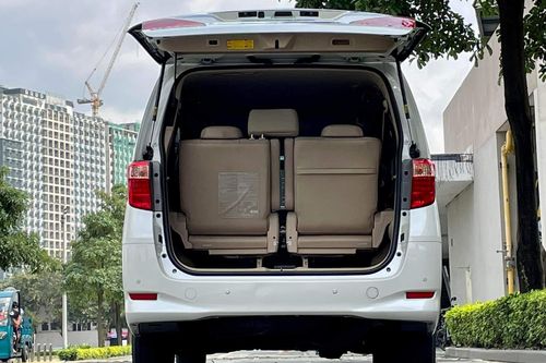 Used 2013 Toyota Alphard 3.5L AT