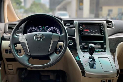 Used 2013 Toyota Alphard 3.5L AT