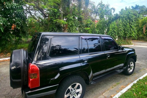 Old 2013 Nissan Patrol Super Safari 3.0L Turbo Automatic 4x4