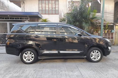 Used Innova 2017 Used 2017 Toyota Innova 2.8L E MT Price & Sellers Details (42125 ...