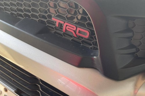 Second hand 2016 Toyota Hilux 2.4 G DSL 4x2 M/T 