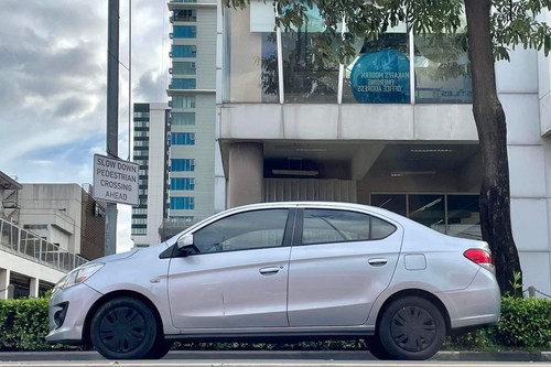 Old 2016 Mitsubishi Mirage G4 GLX 1.2 CVT