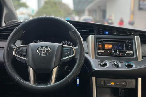 Used 2017 Toyota Innova 2.8L E MT