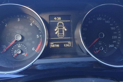 Second hand 2016 Volkswagen Jetta 1.6L AT 