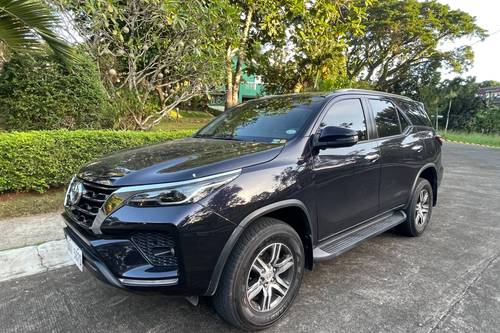 Used 2021 Toyota Fortuner 2.4 V Diesel 4x2 AT