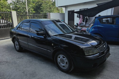 Used 2005 Ford Lynx 1.6L Ghia AT