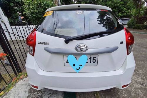 Second hand 2015 Toyota Yaris 1.3 E CVT 