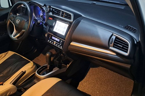 Used 2015 Honda Jazz 1.5 V CVT