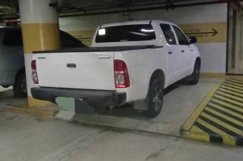 2nd Hand 2012 Toyota Hilux 2.4 L MT