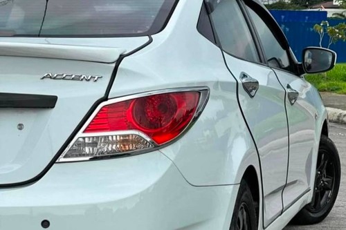 Old 2011 Hyundai Accent 1.4 GL 6AT