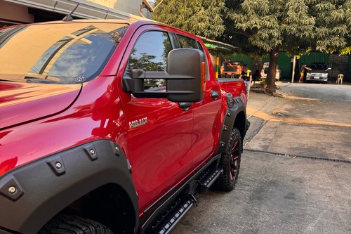 Old 2018 Toyota Hilux 2.4 G DSL 4x2 M/T