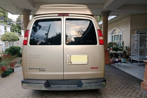 Second hand 2008 GMC Savana Explorer Limited SE 