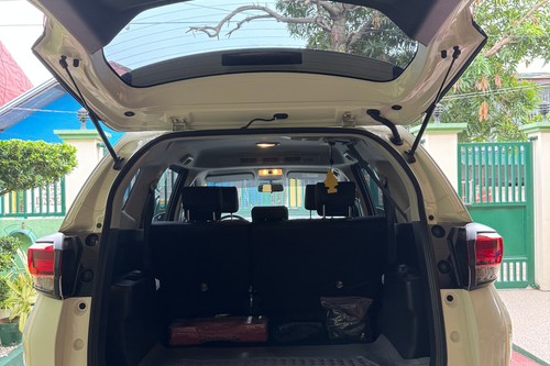 Second hand 2019 Toyota Rush 1.5 E AT 