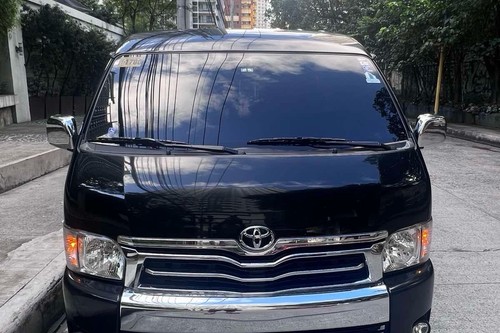 2nd Hand 2017 Toyota Hiace 3.0 Super Grandia AT