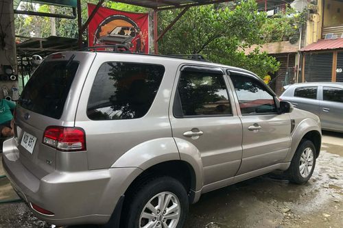 Used 2012 Ford Escape 2.3L XLS AT