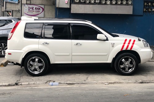 Old 2014 Nissan X-Trail 2.0L 200X AT