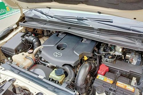 Used 2017 Toyota Innova 2.8L G MT