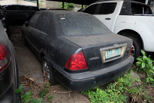 Second hand 2002 Ford Lynx 1.6 Ghia MT 