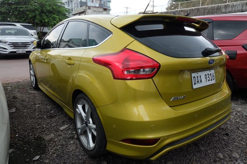 Old 2016 Ford Focus Hatchback 1.5L Sport AT