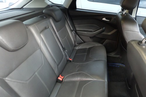 Used 2016 Ford Focus Hatchback 1.5L Sport AT