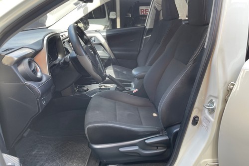 Used 2014 Toyota RAV 4 2.5 Active+ 4x2 AT