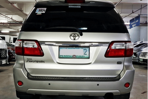 Second hand 2010 Toyota Fortuner 2.7 G AT 