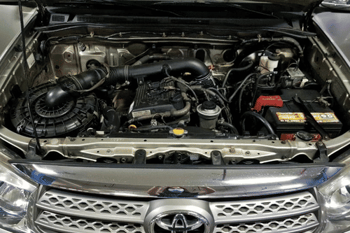 Second hand 2010 Toyota Fortuner 2.7 G AT 