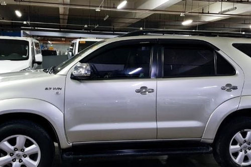 Used 2010 Toyota Fortuner 2.7 G AT