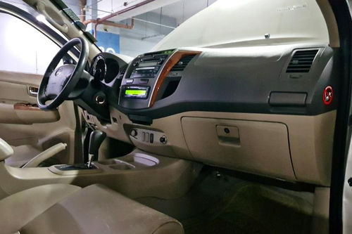 Used 2010 Toyota Fortuner 2.7 G AT
