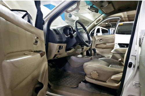 Used 2010 Toyota Fortuner 2.7 G AT