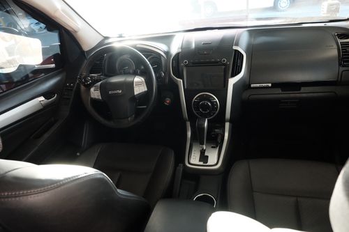 Used 2017 Isuzu mu-X 3.0 LS-A 4x2 AT