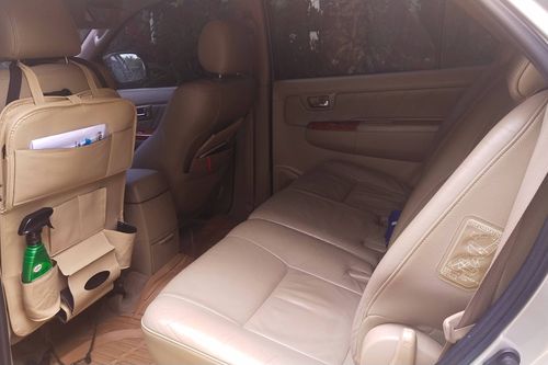 Second hand 2010 Toyota Fortuner 2.4 G Diesel 4x2 AT 