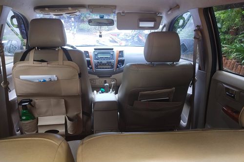 Used 2010 Toyota Fortuner 2.4 G Diesel 4x2 AT