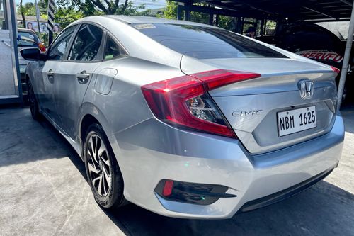 Old 2017 Honda Civic 1.8 E CVT