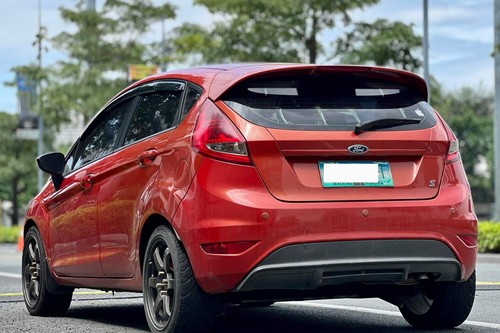 Old 2012 Ford Fiesta Hatchback 1.6L Sport AT