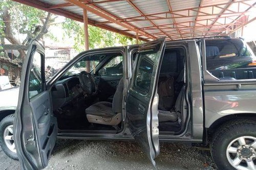 Used 2011 Nissan Frontier 2.7L Bravado MT