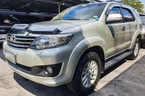 Second hand 2012 Toyota Fortuner 2.4L G AT 