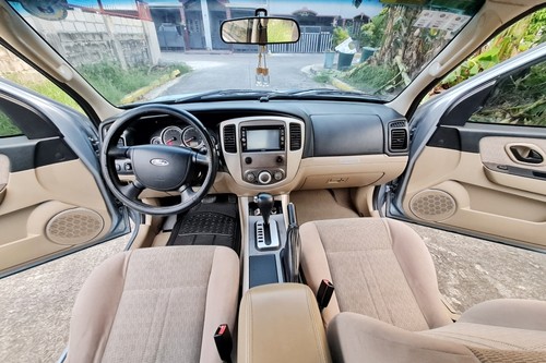 Used 2011 Ford Escape 2.3L XLS AT