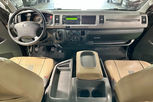 Used 2007 Toyota Hiace 2.5 GL Grandia MT