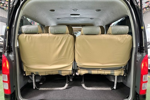 Used 2007 Toyota Hiace 2.5 GL Grandia MT