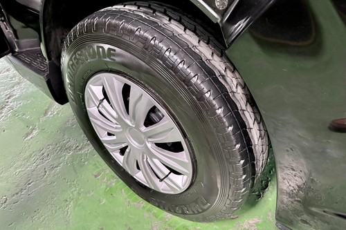 Used 2007 Toyota Hiace 2.5 GL Grandia MT