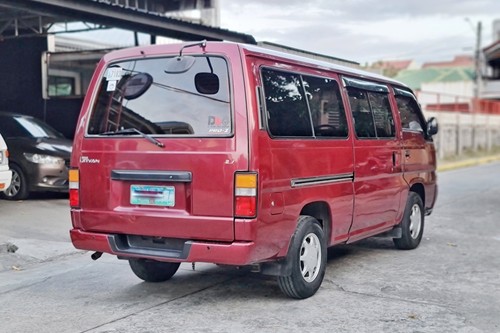 Old 2012 Nissan Urvan 12 Seater ESCAPADE
