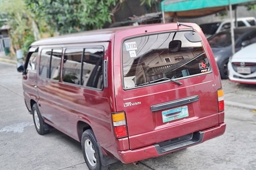 Second hand 2012 Nissan Urvan 12 Seater ESCAPADE 