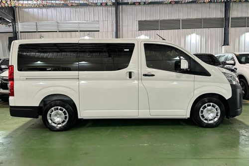 Old 2020 Toyota Hiace Commuter Deluxe