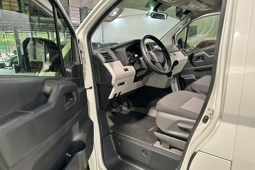 Used 2020 Toyota Hiace Commuter Deluxe