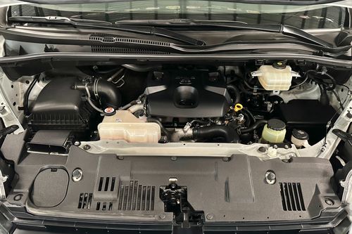 Used 2020 Toyota Hiace Commuter Deluxe